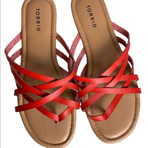 Torrid Women’s Red Strapy Sandals Flat Size 11W Casual Fall Flip Flop  Autumn - Picture 3 of 6